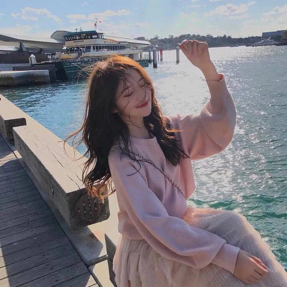 万花嬉春